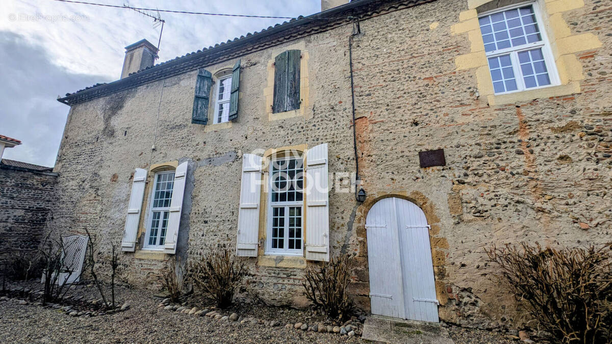 Maison à GRENADE-SUR-L'ADOUR