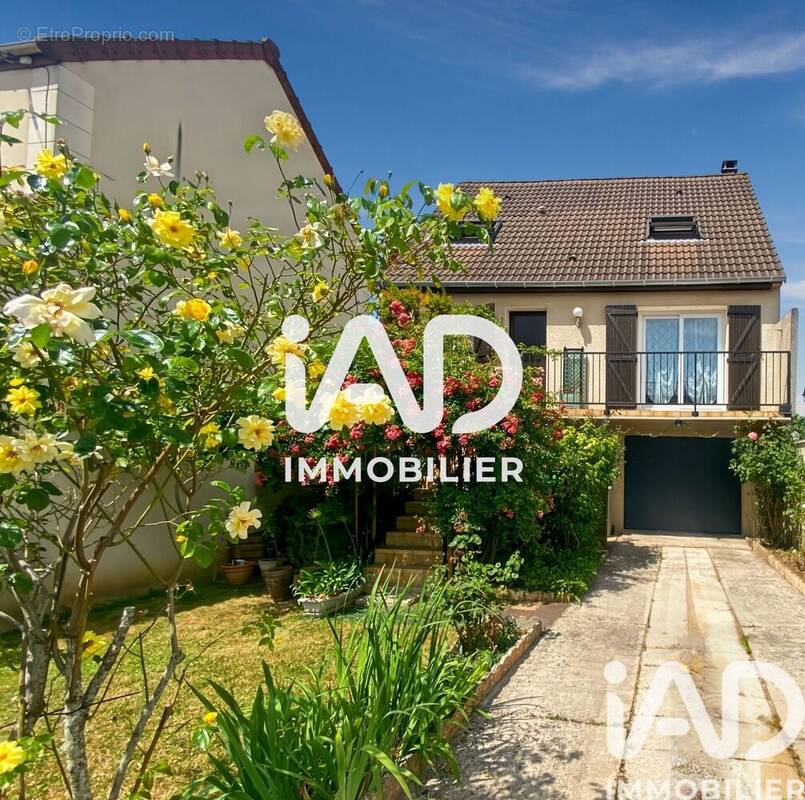 Photo 1 - Maison à VILLECRESNES