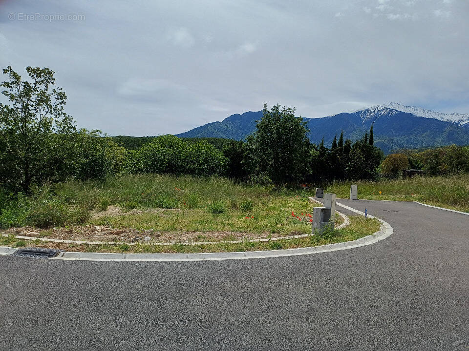 Terrain à RIA-SIRACH