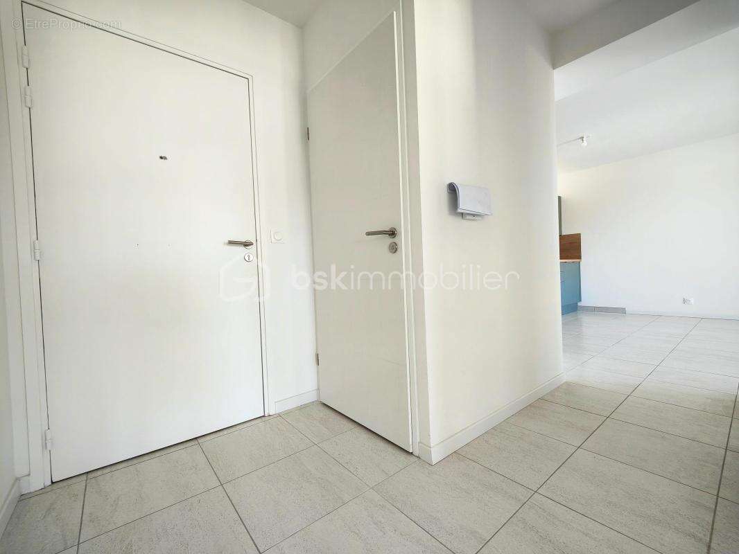 Appartement à JOUARS-PONTCHARTRAIN