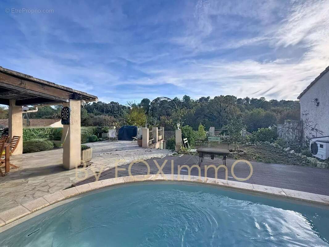 Maison à SAINT-JEANNET