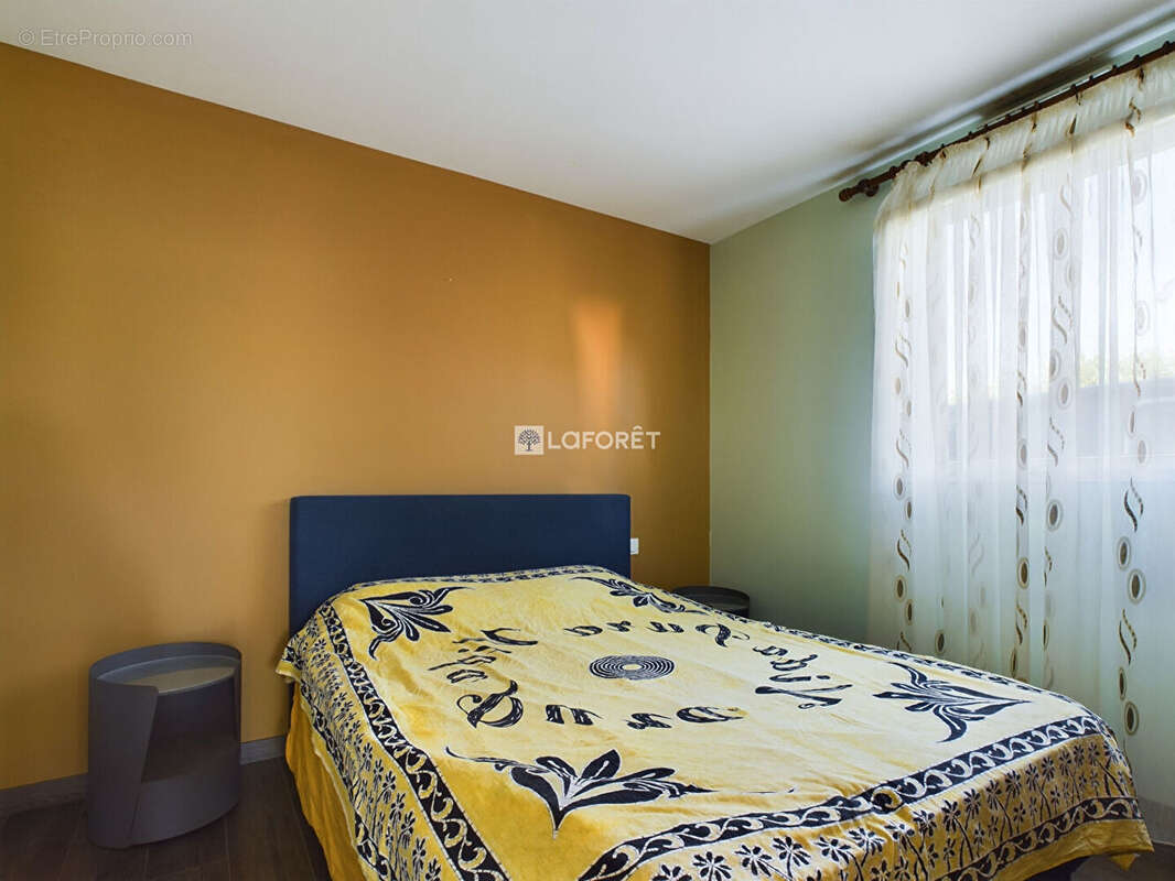 Maison à POULLAN-SUR-MER