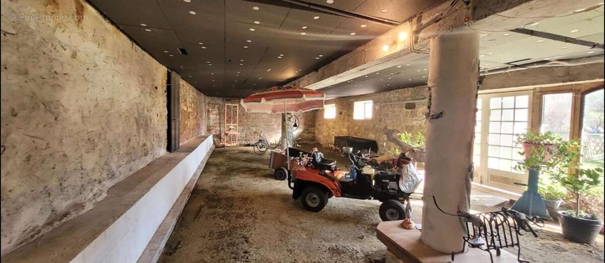 Photo 5 - Maison à VILLAC