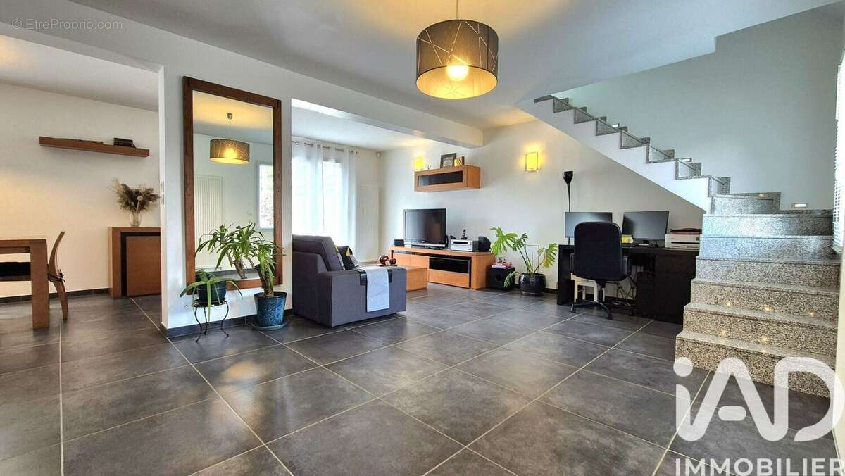 Photo 4 - Maison à ROISSY-EN-BRIE