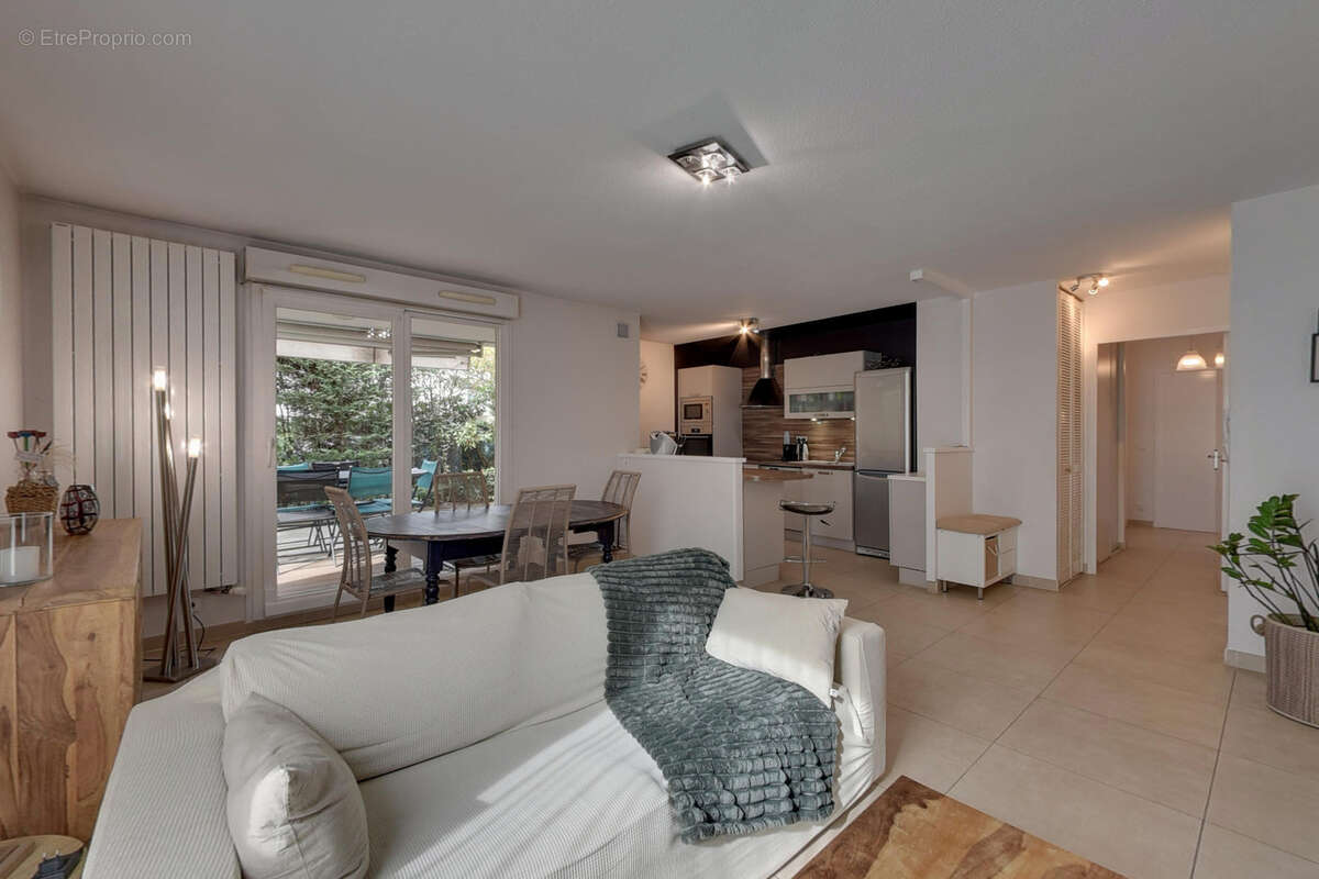 Appartement à ECHIROLLES