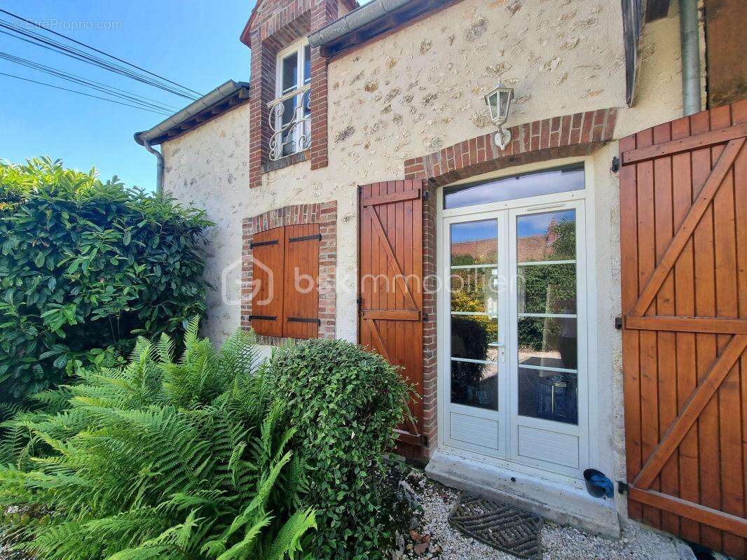 Ensemble de trois habitations ! - photo 15