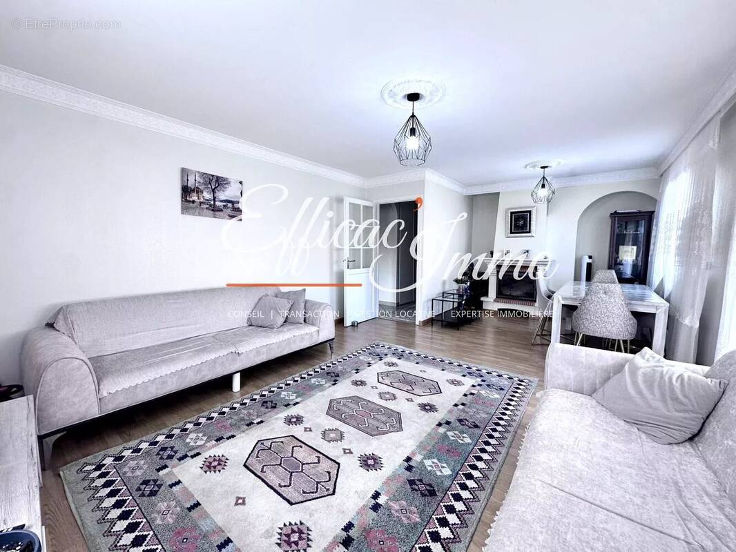 Appartement t4 de 97,06 m² – balcon – box privatif - photo 3