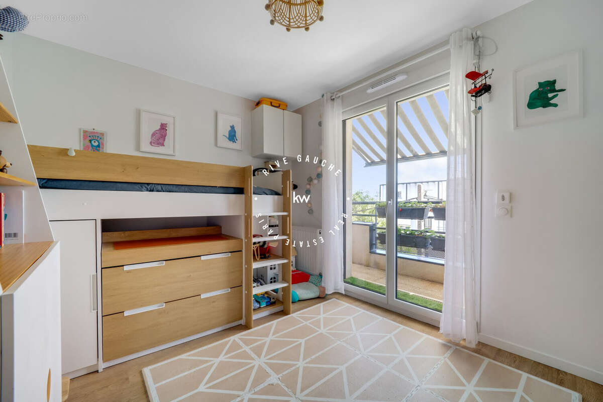Appartement 74 m² à Issy-Les-Moulineaux  - photo 8