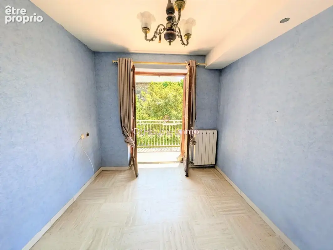 Maison 5 pièces 115 m² à vendre à Saint-Etienne (42000) - photo 44