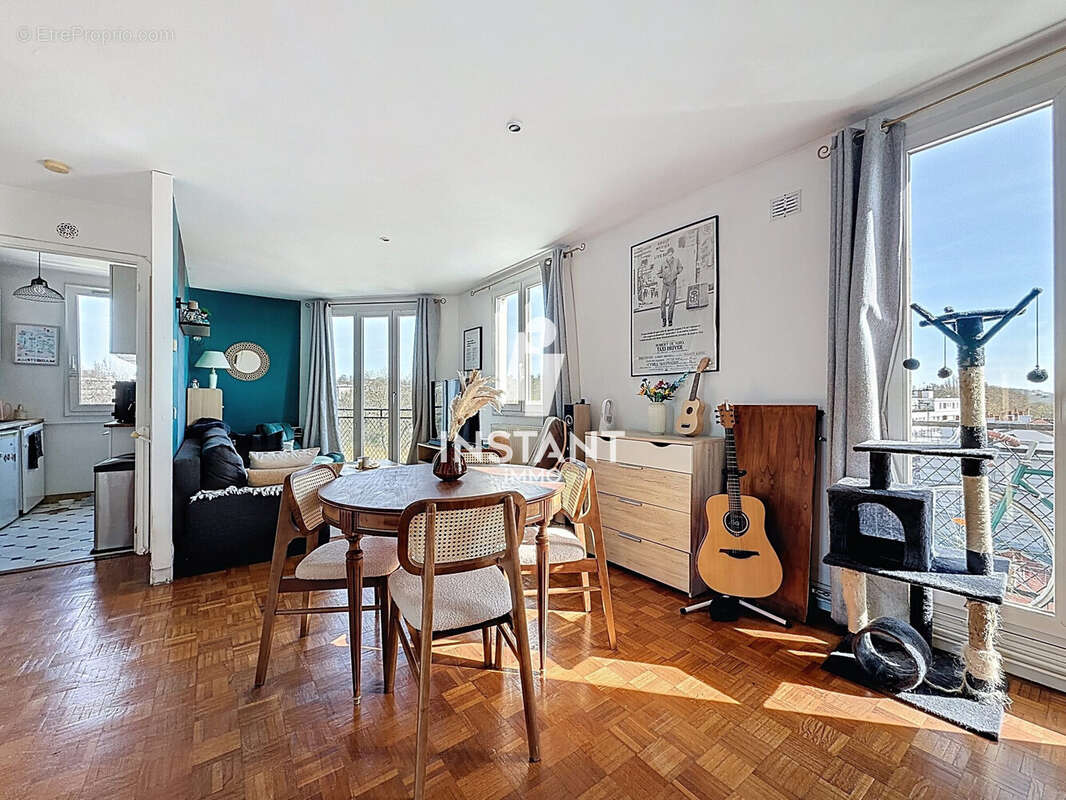 Appartement à MAISONS-ALFORT