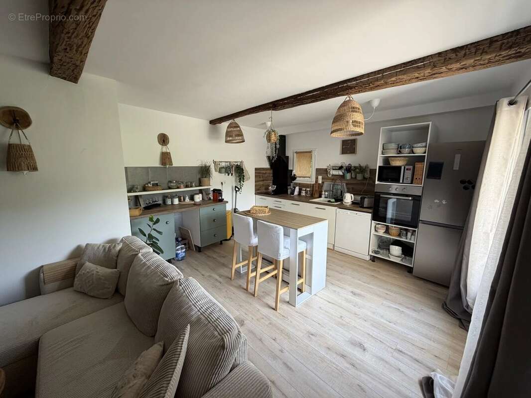 Montferrat – t2 de charme entièrement rénové – 47,9 m² – 87 000 € hai - photo 9