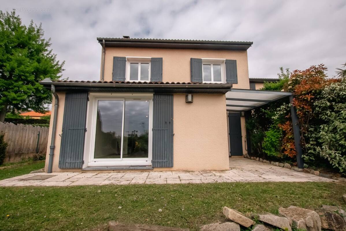 Maison à CLERMONT-FERRAND