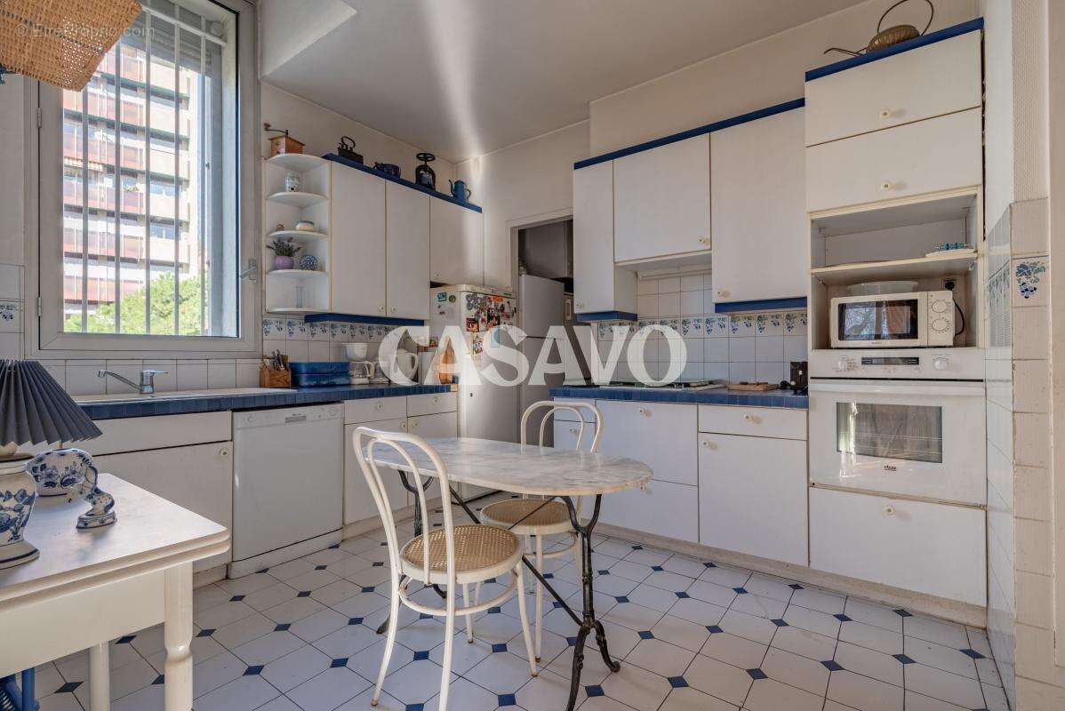 Appartement à MARSEILLE-8E