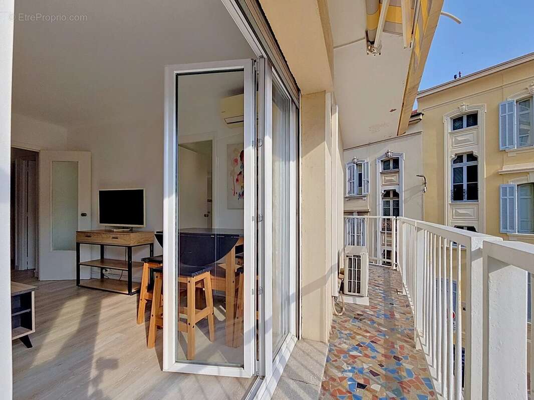 Appartement à CANNES