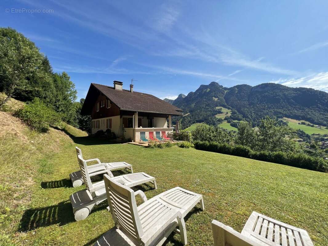 Maison 279 m² à Bonneville  - photo 2
