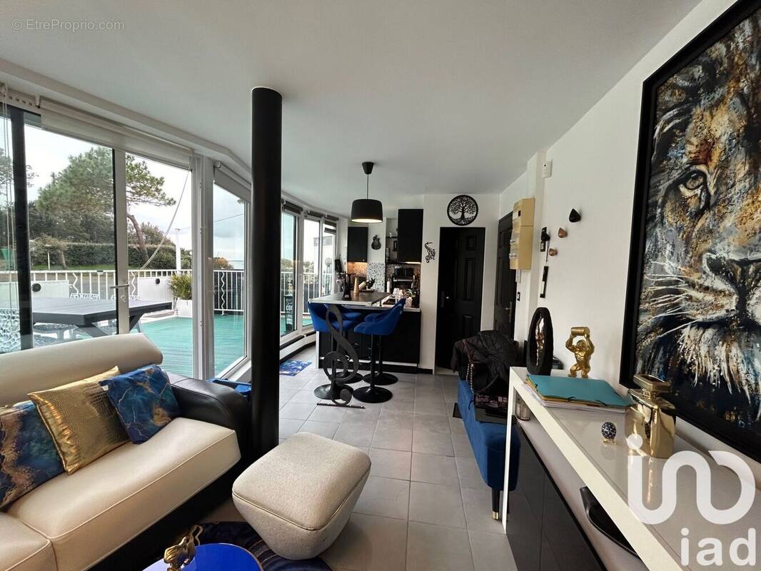 Photo 1 - Appartement à SAINT-GEORGES-DE-DIDONNE