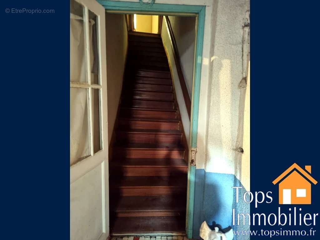 Maison à VILLEFRANCHE-DE-ROUERGUE