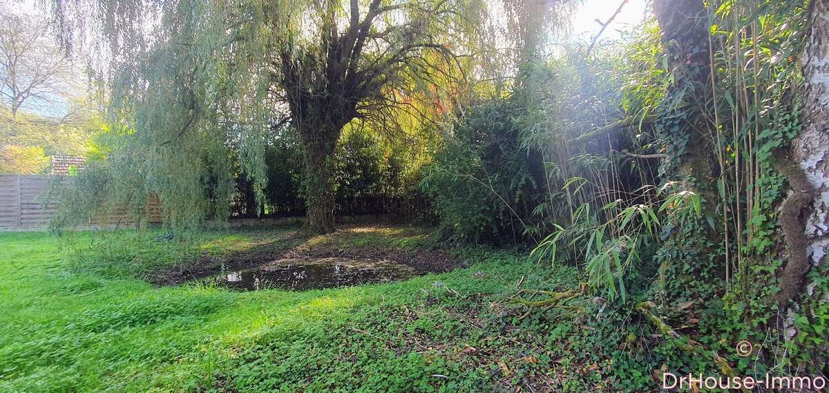 Maison à LE LARDIN-SAINT-LAZARE