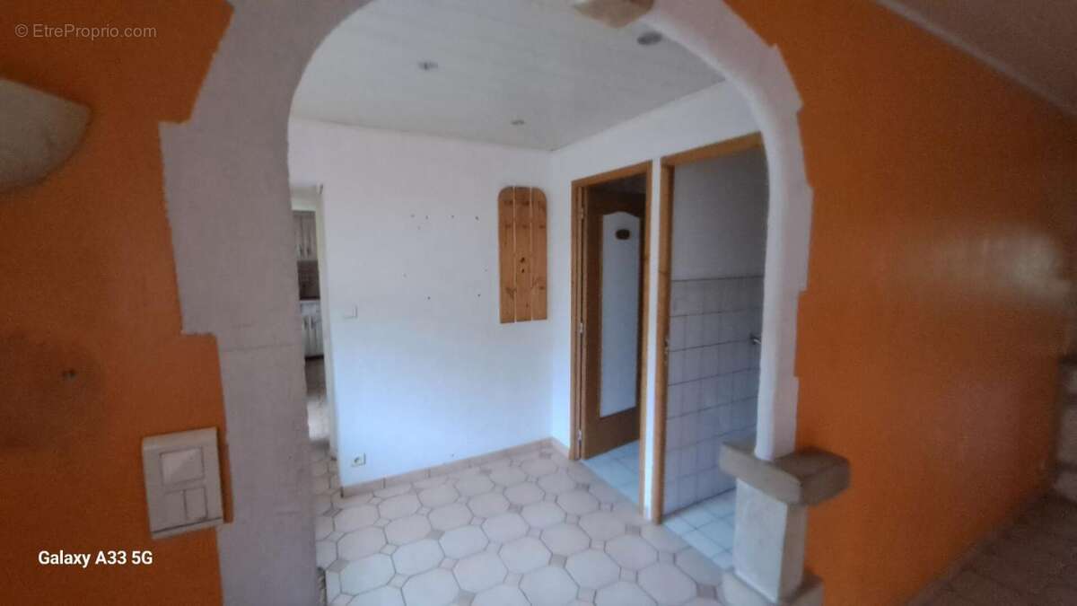 Maison à VIOMENIL