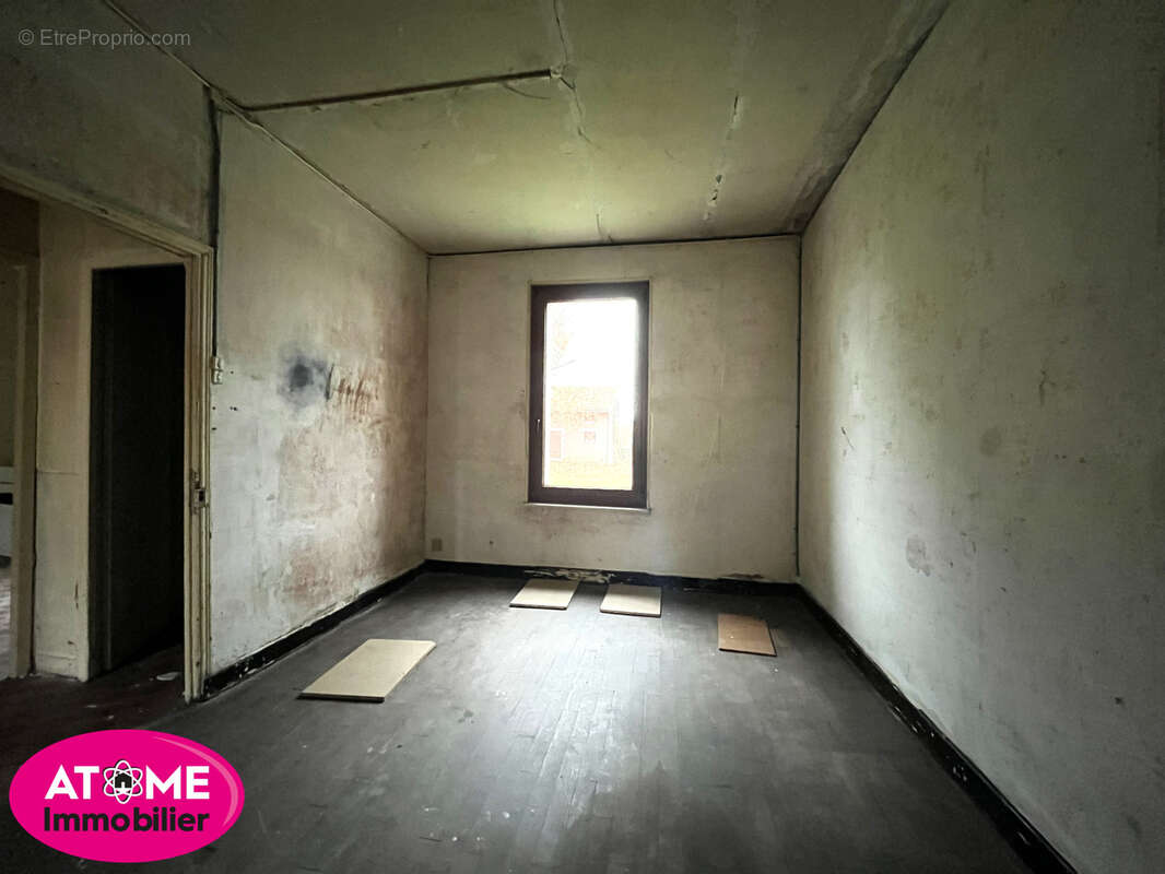 Appartement à AUBOUE