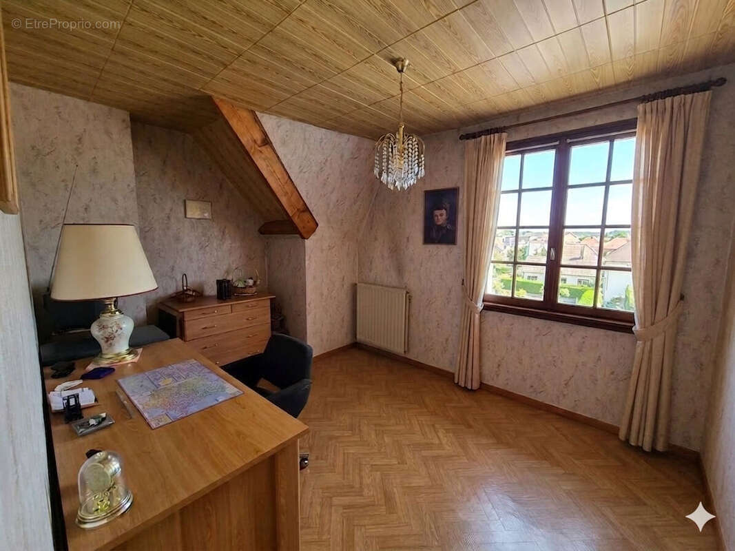 Maison à LE BLANC-MESNIL