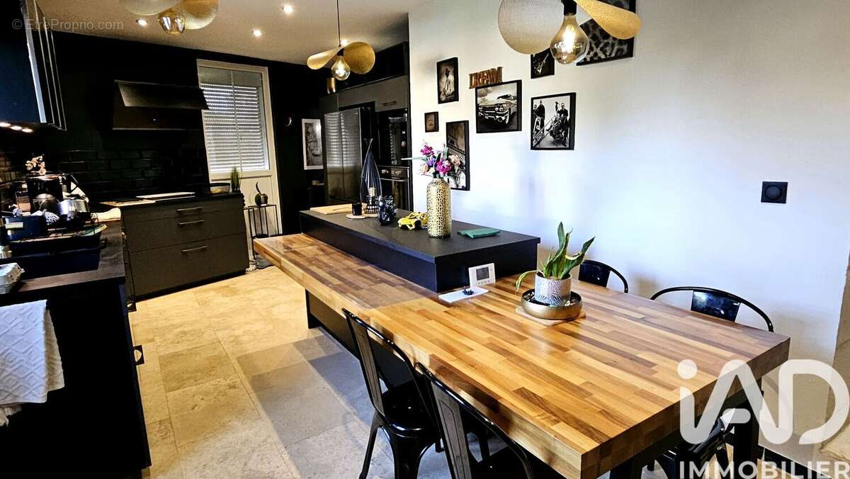 Photo 2 - Maison à TOURS