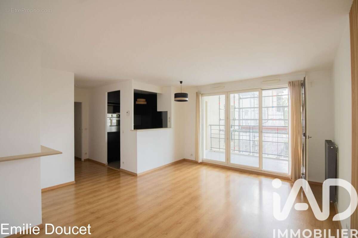 Photo 2 - Appartement à ELANCOURT