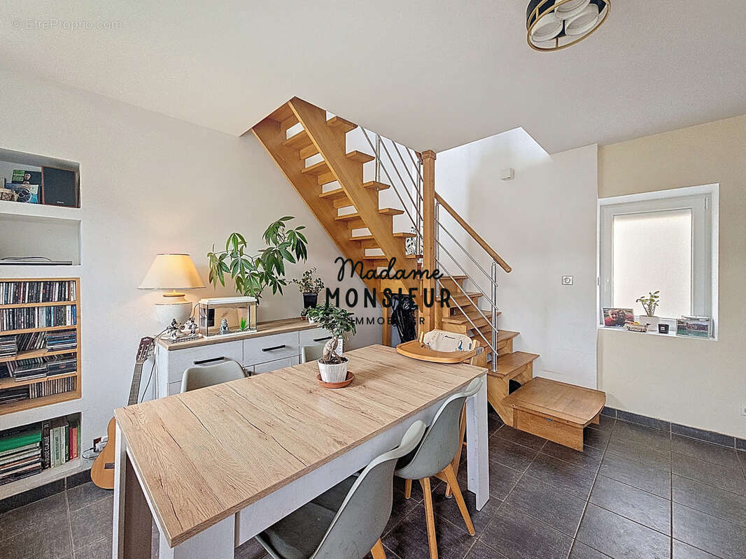 Maison à SAINT-SAVIN