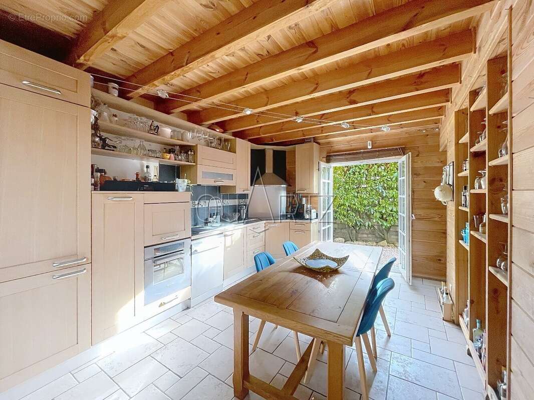 Maison à PONTOISE