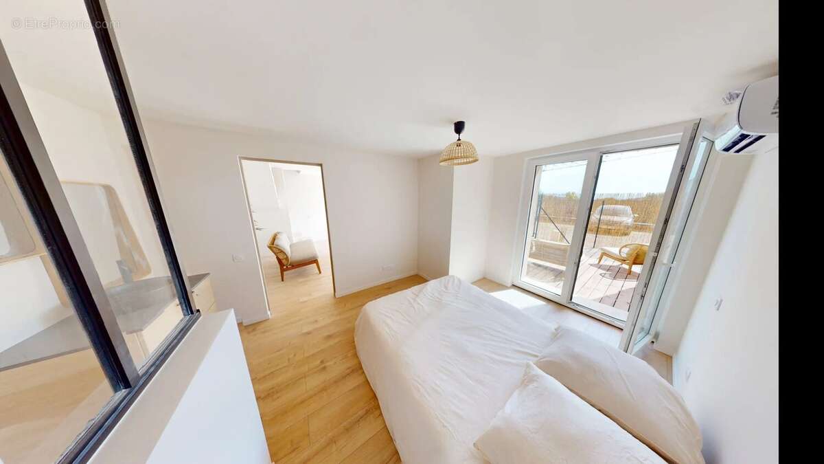 Maison à VALLAURIS