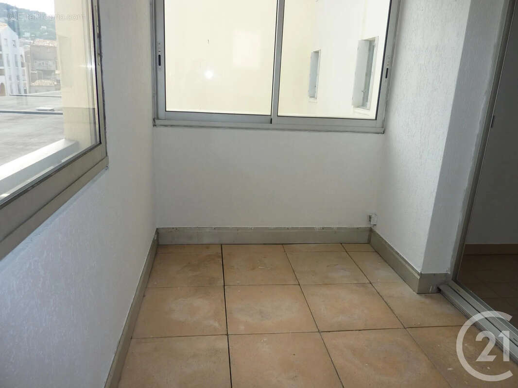 Appartement 63 m² à Sete  - photo 8