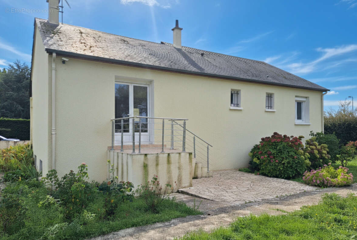 Maison à CHATELLERAULT