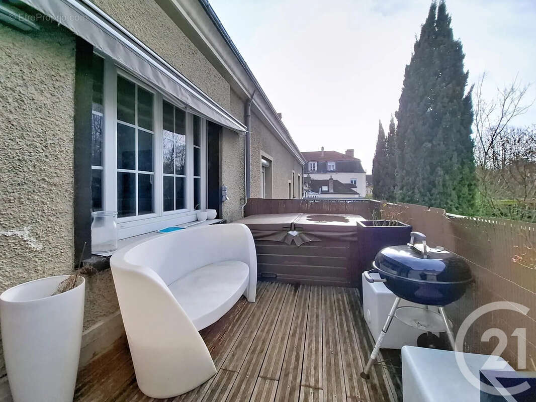 Appartement à MELUN