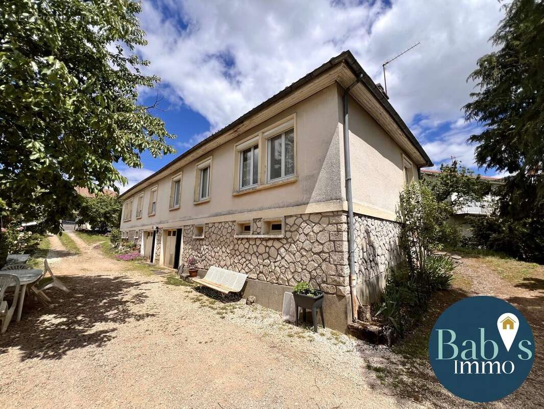 Maison à FIGEAC
