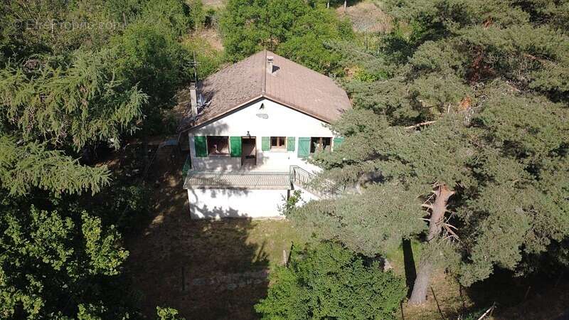 Maison à vendre 4 pièces SAINT MARTIAL (07) - photo 7