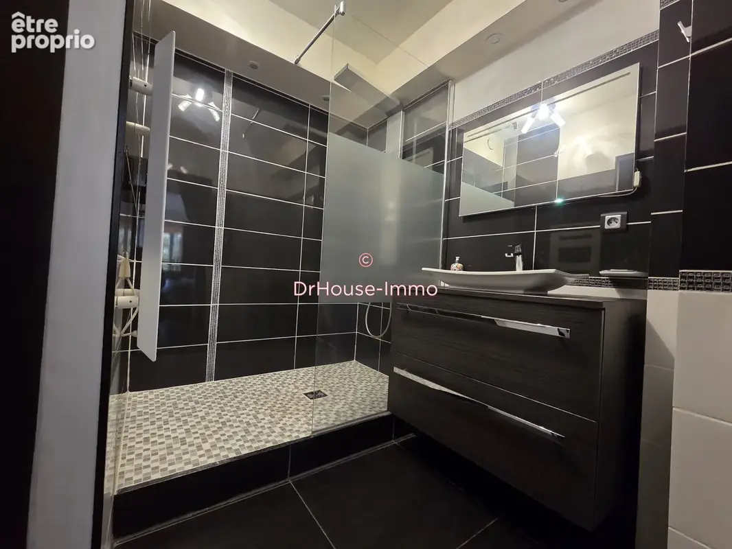 Appartement 1 pièce 31 m² à vendre à Dijon (21000) - photo 4