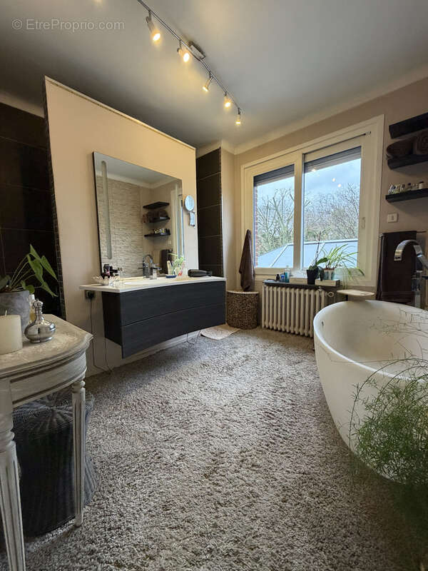 Maison à LAMBRES-LEZ-DOUAI