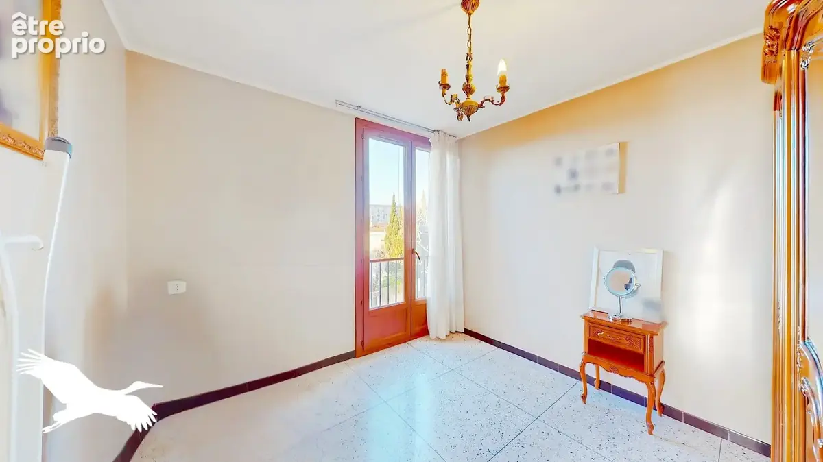 A VENDRE - Marseille 13013, Secteur St Jérôme/La Rose - Appartement 5 pièces de 93m² avec extérieur - Parking libre dans la rési - photo 8