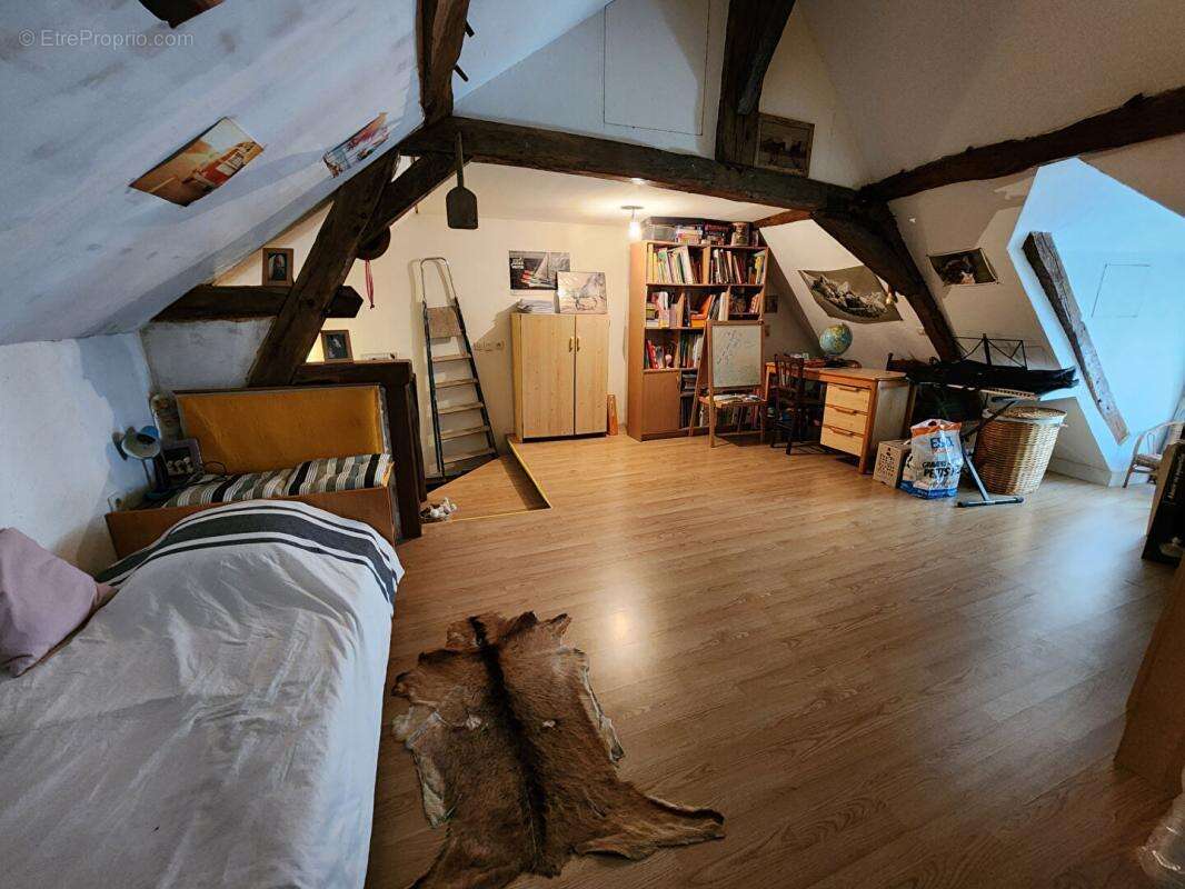 Maison à BEAULIEU-LES-LOCHES