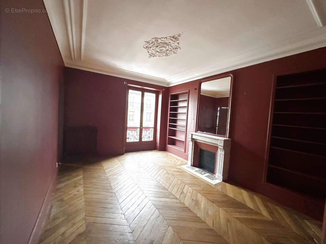 Appartement à PARIS-5E