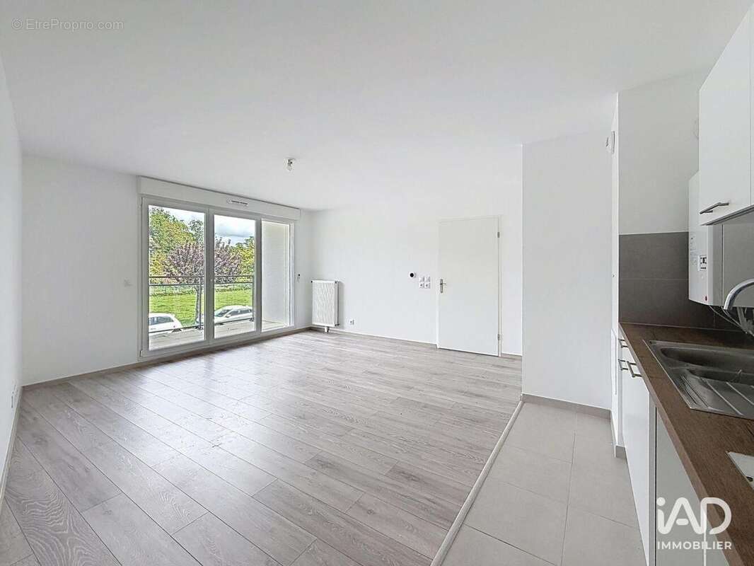 Appartement 59 m² à Gretz-Armainvilliers  - photo 2