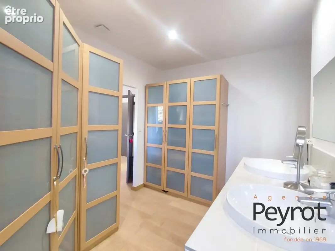 Maison 5 pièces 167 m² à vendre à Perpignan (66000) - photo 8