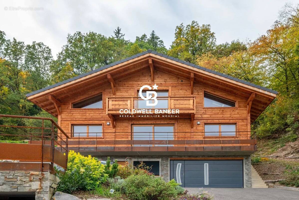 Maison à SALLANCHES