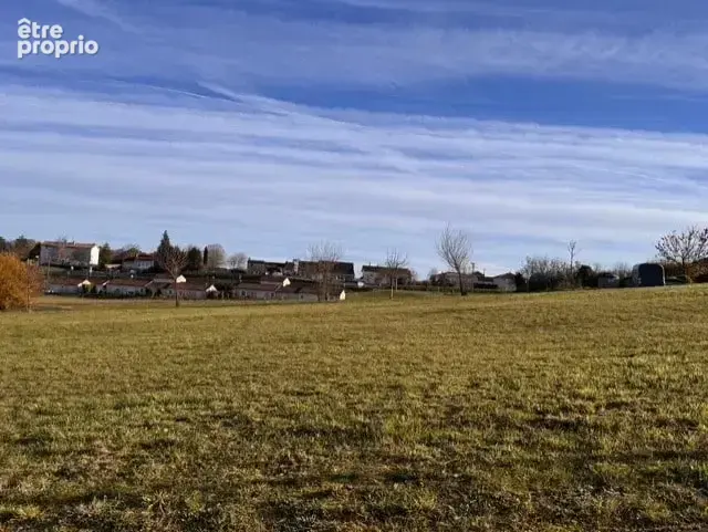 Terrain à MAREUIL