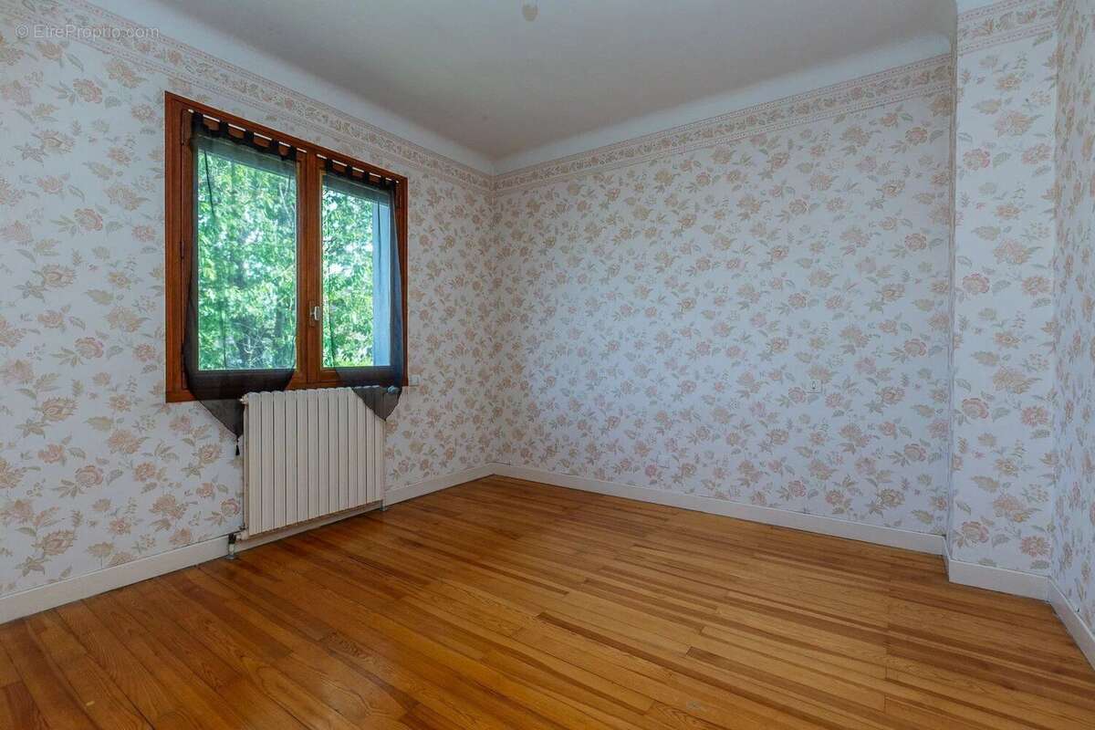 Maison à PORCIEU-AMBLAGNIEU