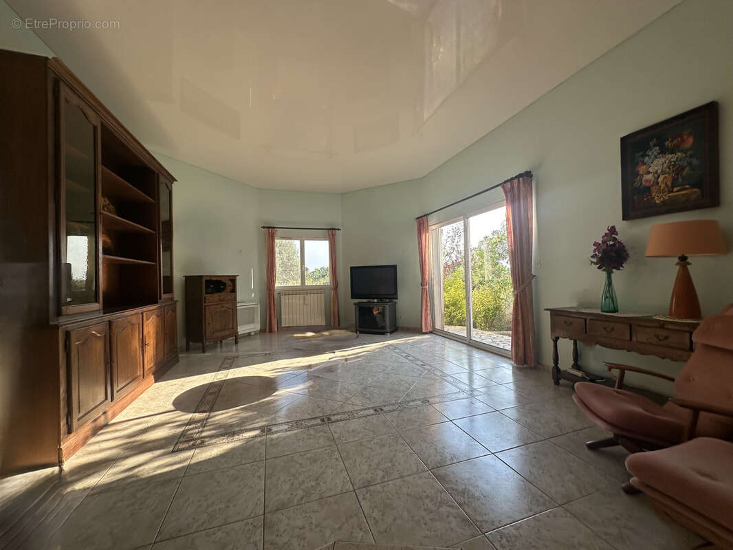 Appartement à VILLEVEYRAC
