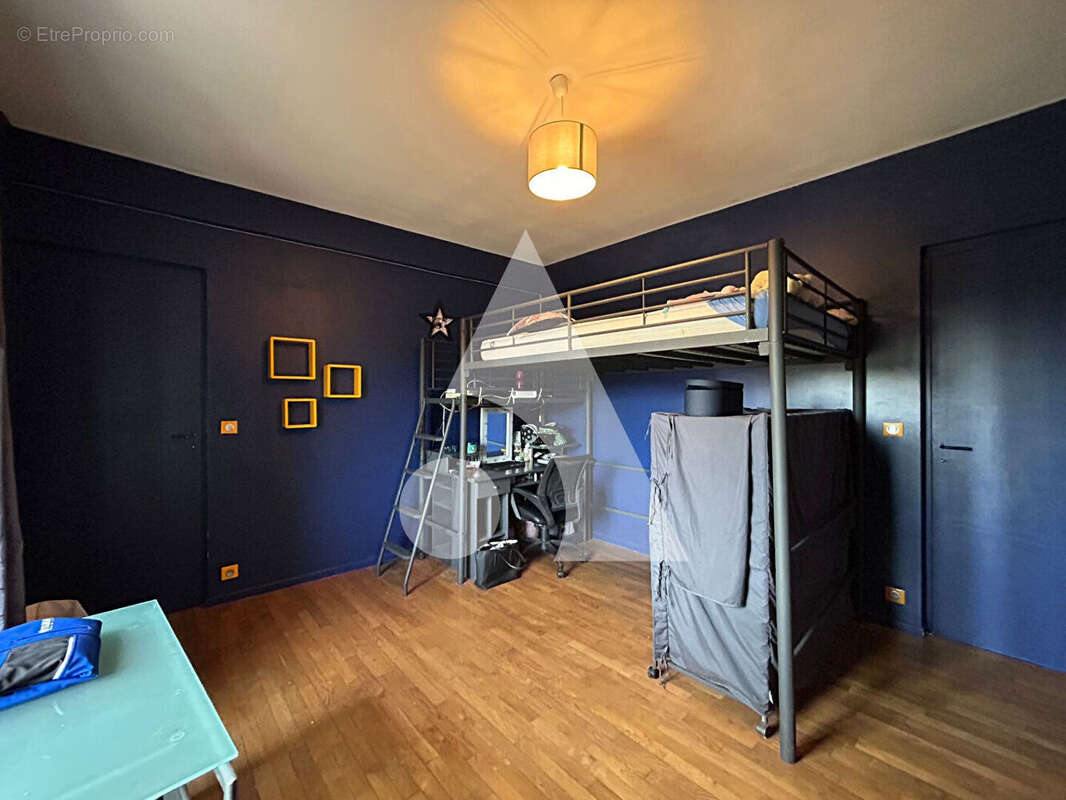 Maison T14 (342 m²) 10 chambres à vendre à LA FERTE SOUS JOUARRE - photo 11