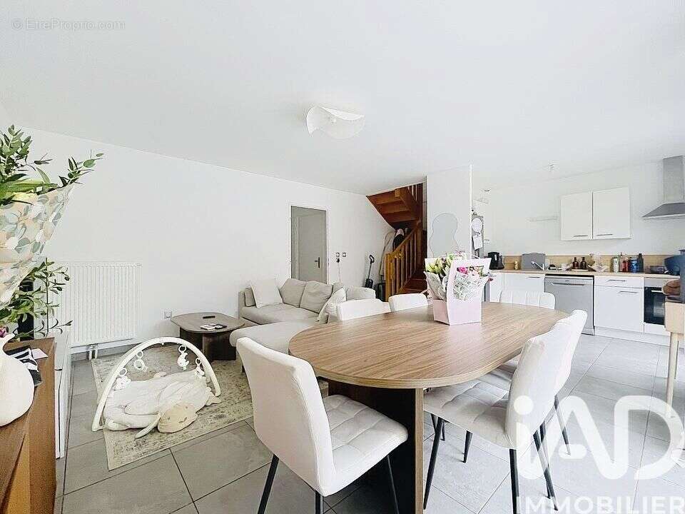 Photo 5 - Maison à CUINCY