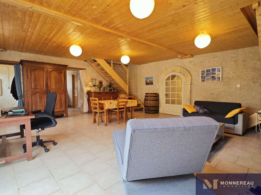 Maison à CONDEON