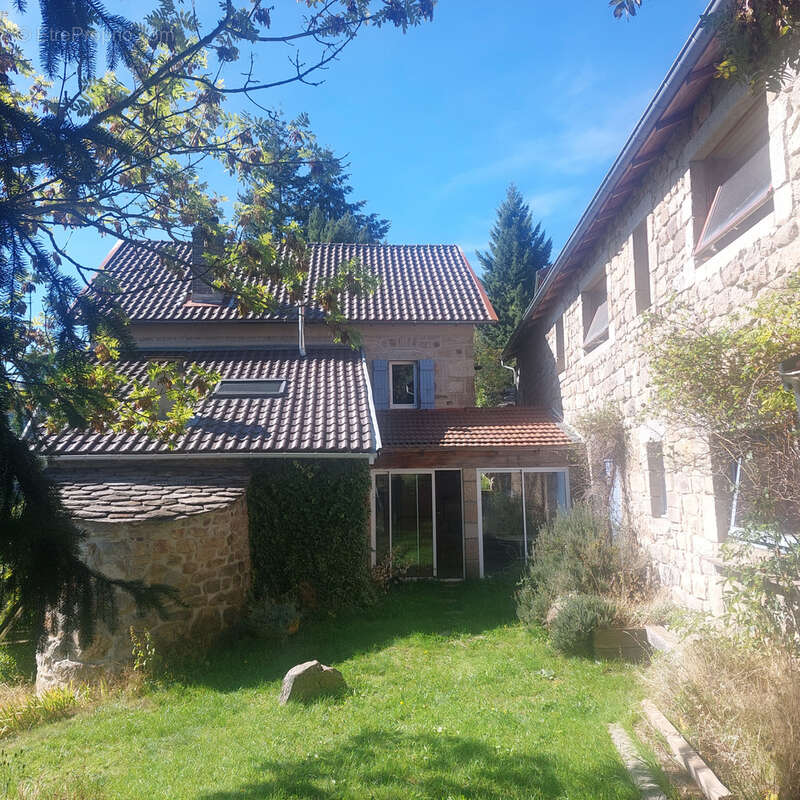 Maison à LACHAPELLE-SOUS-CHANEAC